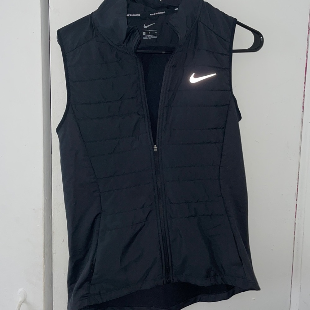 Black Nike vest
